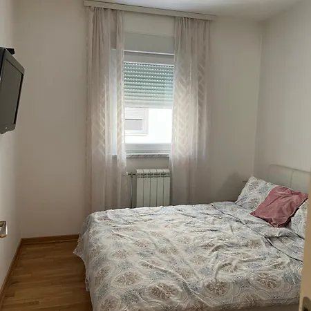Apartment Leonis