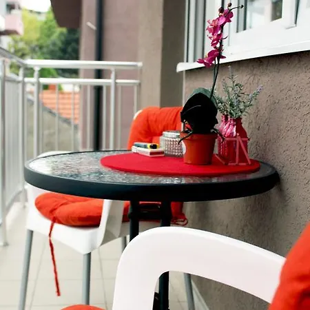 Leonis Belgrade